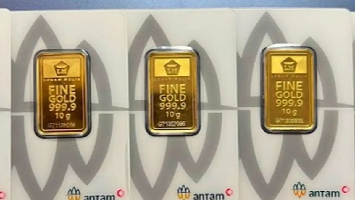 ILUSTRASI: Emas batangan Antam pecahan 10g. Harga emas Antam pada Selasa (2/6/2026) pagi terkoreksi turun Rp25.000 menjadi Rp2.774.000 per gram.