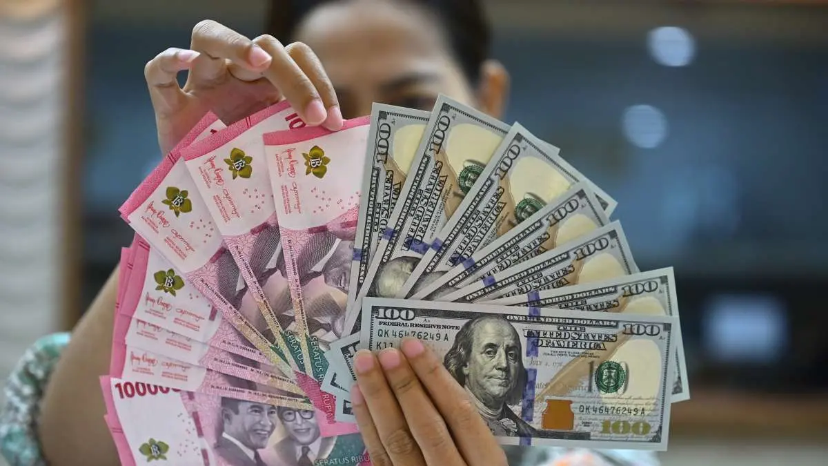 KEMBALI BERGERAK : Per Rabu (3/6/2026), nilai tukar rupiah terpantau berada di posisi Rp17.927 per dolar AS. (IST/ RADAR SURABAYA BISNIS)