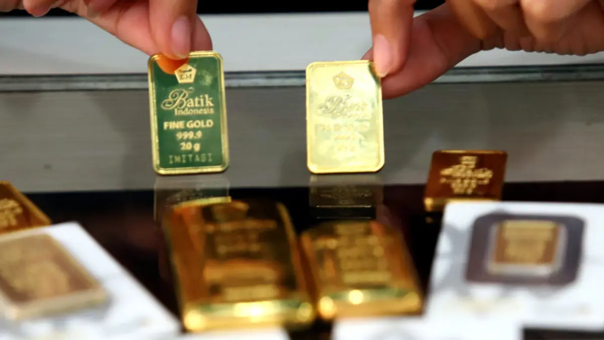 MEROSOT : Per Sabtu, 6 Juni 2026, harga emas batangan Antam mengalami penurunan signifikan, di mana harga jual merosot menjadi Rp 2.738.000 per gram. (IST/JPNN)