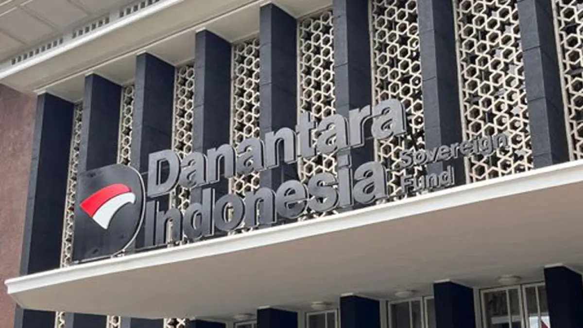 Pemerintah memperketat pengawasan ekspor komoditas sumber daya alam (SDA) strategis melalui skema baru yang melibatkan Danantara Indonesia.