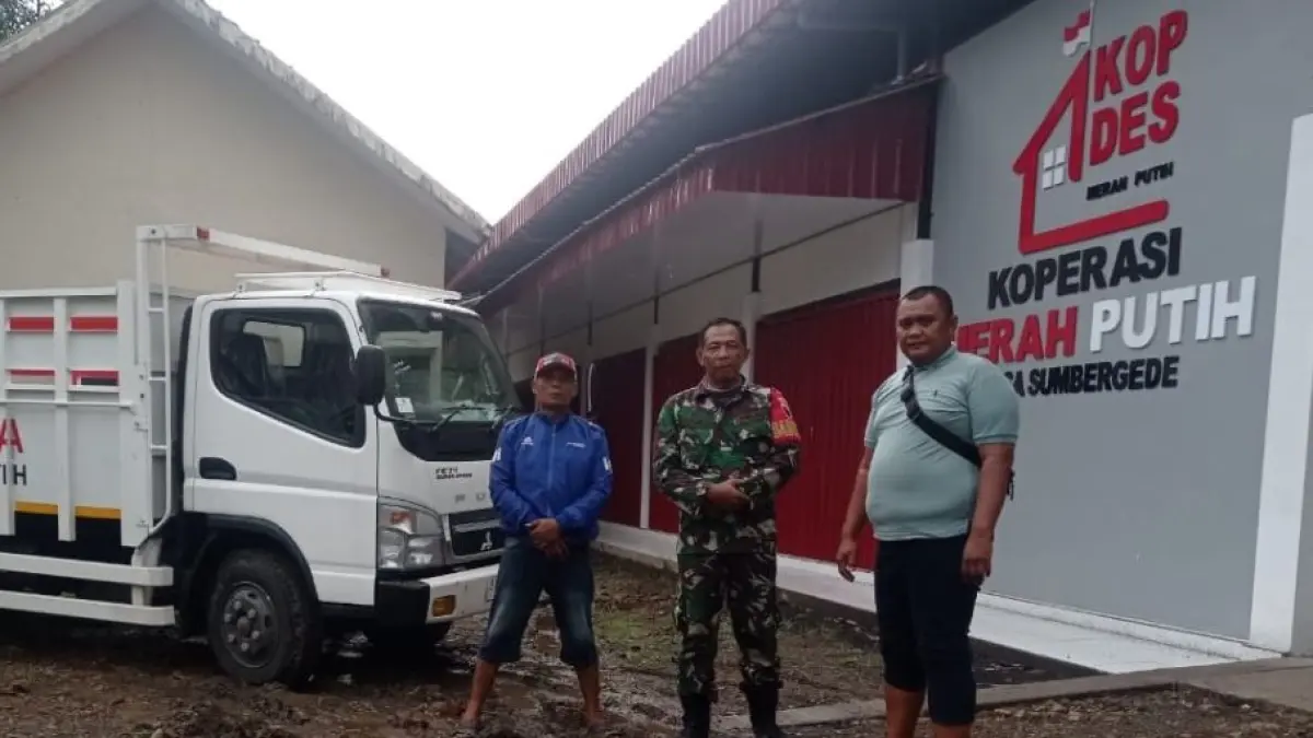 Sebanyak 67 satuan pendidikan (Satdik) di seluruh Indonesia telah disiapkan sebagai lokasi pelatihan manajer Koperasi Desa (Kopdes) Merah Putih.