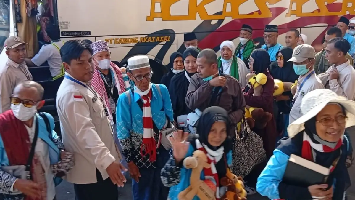 Operasional haji 2026 resmi berakhir. Angka kematian jemaah Embarkasi Surabaya turun 20,6 persen dibanding tahun lalu.