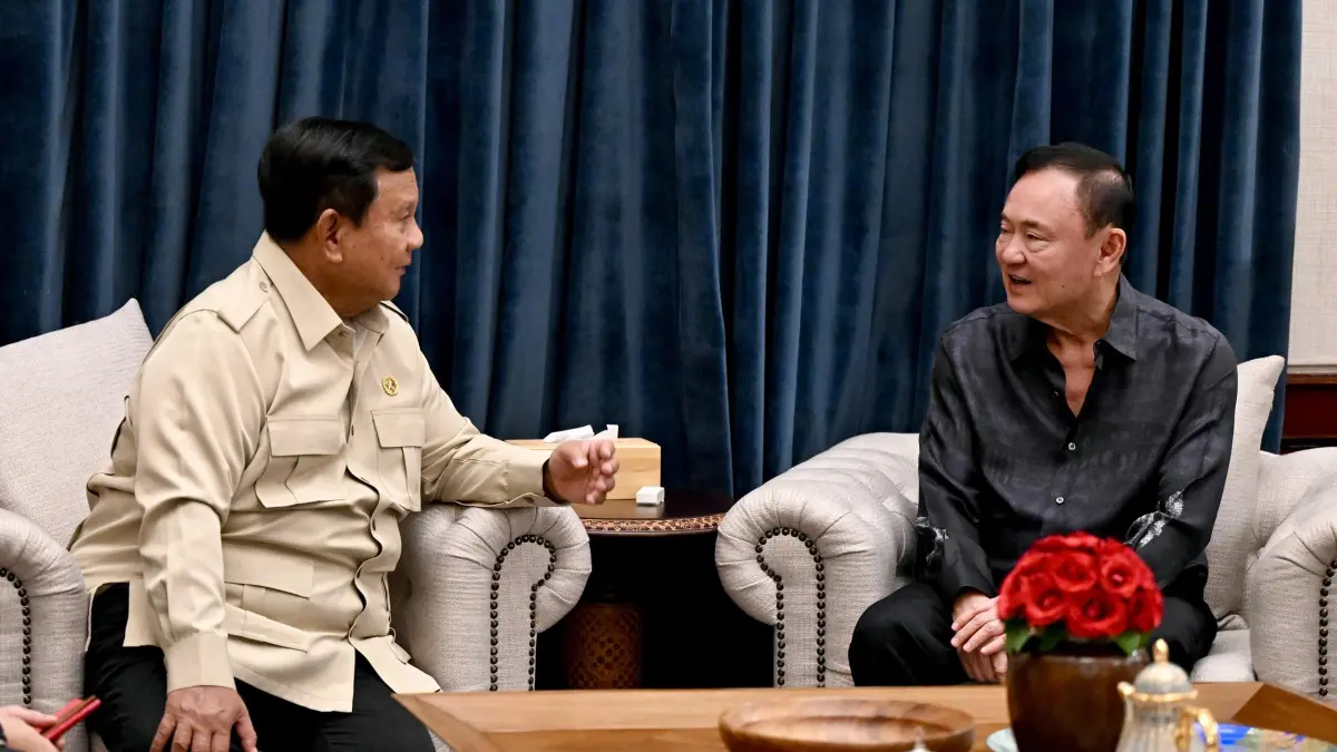 Presiden Prabowo berbincang akrab dengan Thaksin Shinawatra di Kertanegara, Rabu (8/7/2026).