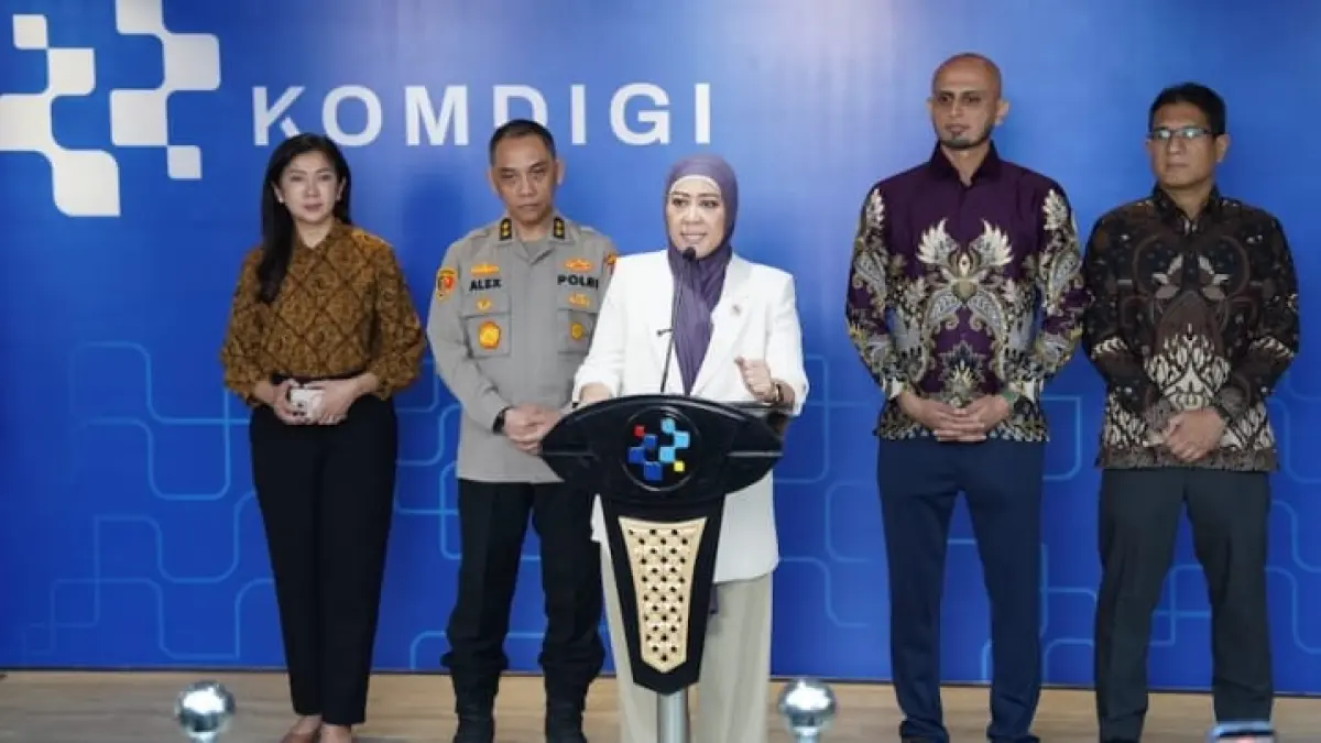 TANTANGAN DIGITAL : Kemkomdigi dan Meta kini berkolaborasi memperketat pengawasan ruang digital dari serangan spam promosi judol yang melonjak drastis. (IST/ RADAR SURABAYA BISNIS)