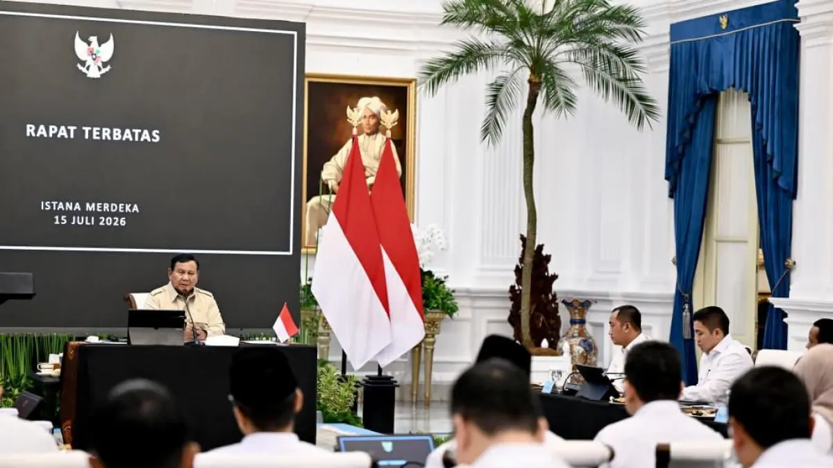 EVALUASI: Presiden Prabowo pimpin Ratas pembenahan tata kelola program Makan Bergizi Gratis di Istana Merdeka.