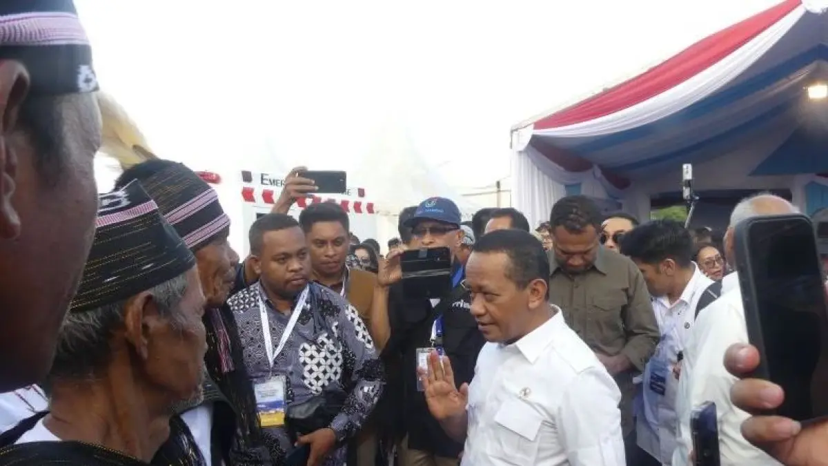 Pemerintah resmi memulai pembangunan Proyek Strategis Nasional (PSN) LNG Abadi Masela di Kabupaten Kepulauan Tanimbar, Maluku, Kamis (16/7).