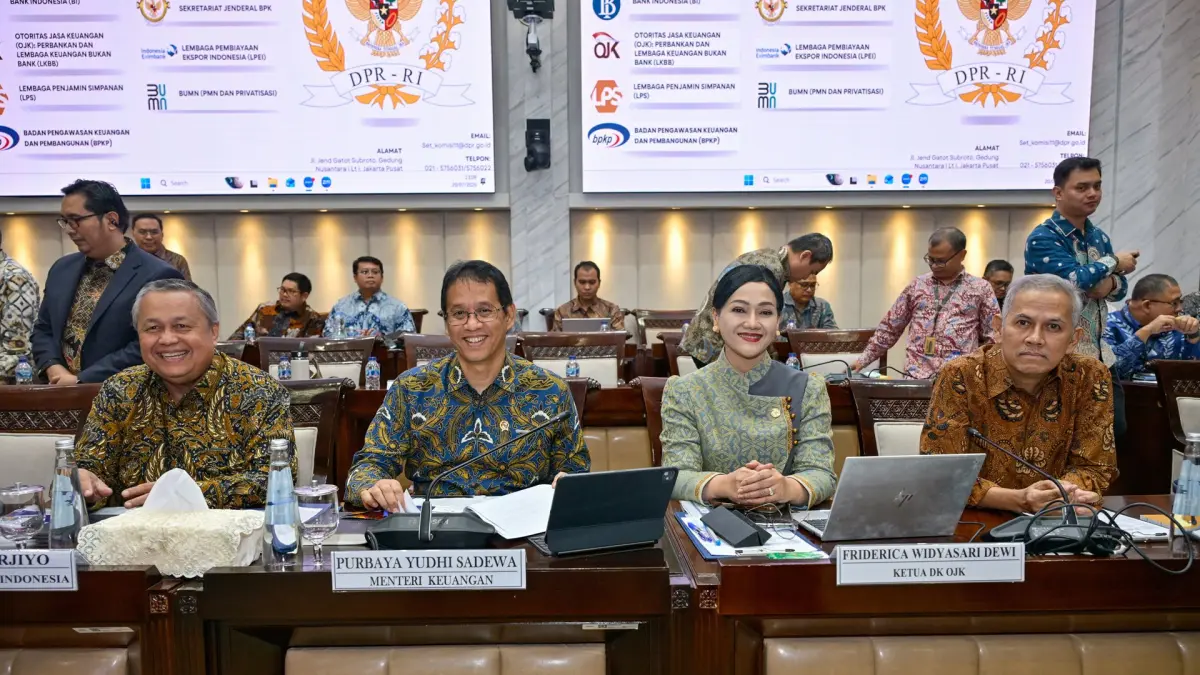 JAGA STABILITAS: Raker KSSK dengan Komisi XI DPR RI membahas kinerja perekonomian Semester I 2026 di Jakarta. 