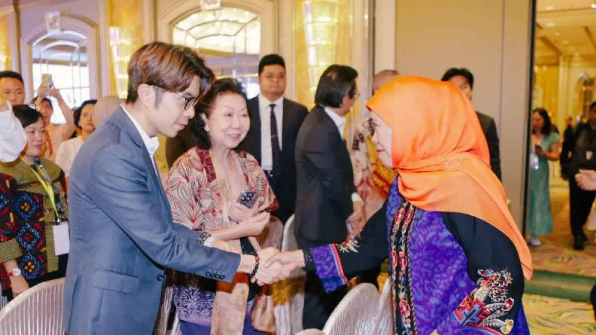 Gubernur Jawa Timur Khofifah Indar Parawansa pada East Java Trade and Investment Forum (EJTIF) 2026, capaian tersebut semakin memperkuat posisi Jawa Timur sebagai salah satu pusat ekspor nasional.