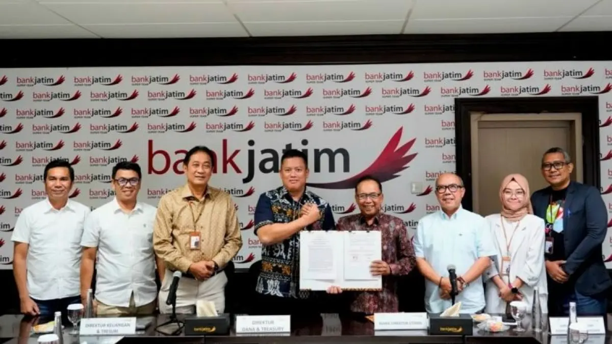 Kerja sama Bank Jatim dan Bank NTT ditandai dengan penandatanganan Perjanjian Kerja Sama (PKS) di Kantor Pusat Bank Jatim pada Rabu (22/7).