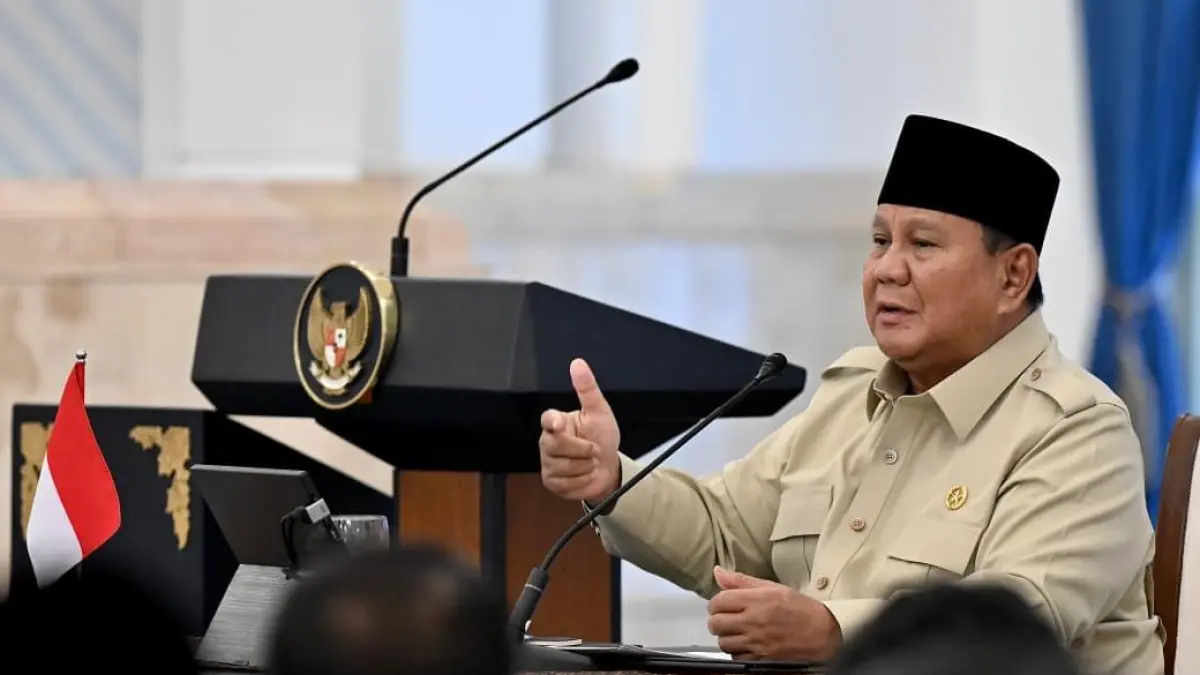 PESAN KUAT: Presiden Prabowo Subianto saat memberikan arahan strategis kepada pengusaha Kadin di Istana Negara.