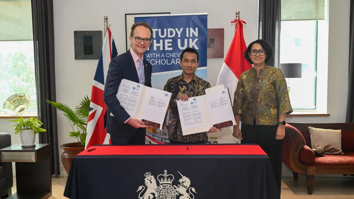 JALIN KERJASAMA: Penandatanganan MoU Beasiswa Chevening antara Kemendikdasmen dan Pemerintah Inggris di Jakarta.