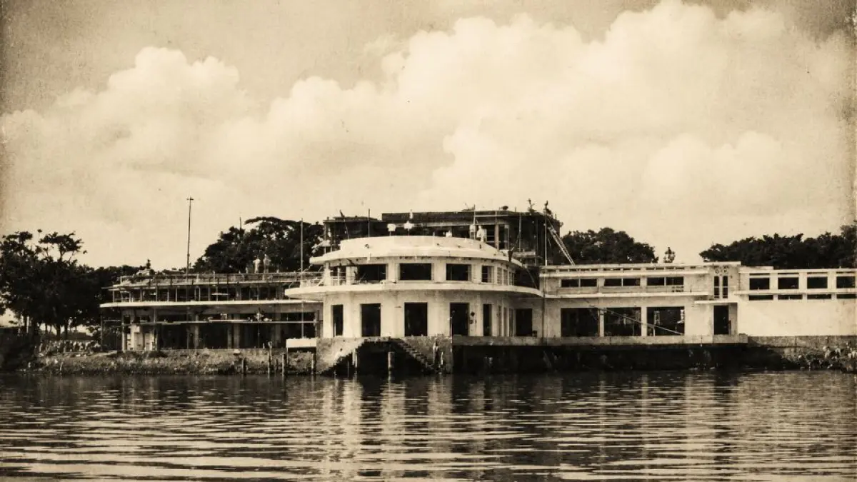 KENANGAN: Gedung Modderlust di kawasan Ujung, Surabaya. 