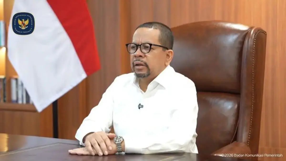 Kepala Bakom RI Muhammad Qodari mengimbau masyarakat bijak bermedsos jelang HUT ke-81 RI. Ia juga memastikan keamanan nasional kondusif untuk perayaan kemerdekaan.