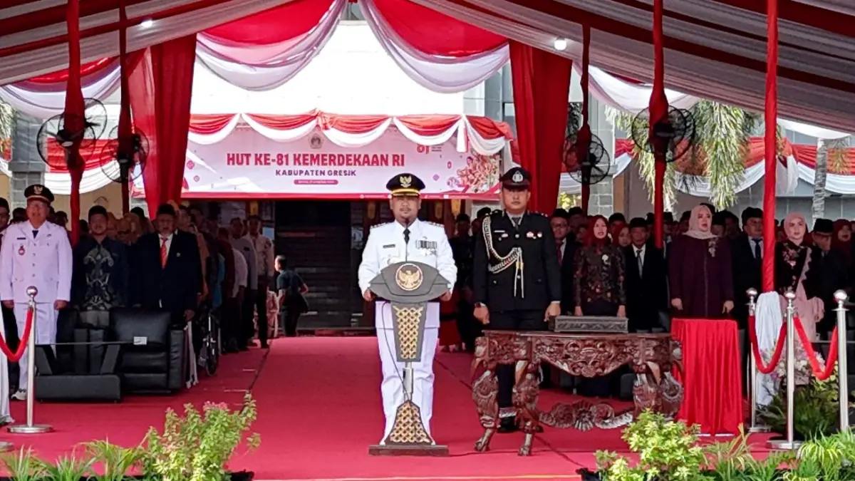 Momentum kemerdekaan RI, Pemkab Gresik memberi kado warga Gresik berupa diskon pajak dan bebas denda tunggakan.