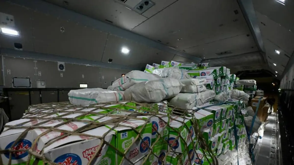 BANTUAN LOGISTIK: Pascagempa di NTT, pemerintah terus melakukan upaya penyaluran secara maksimal. 