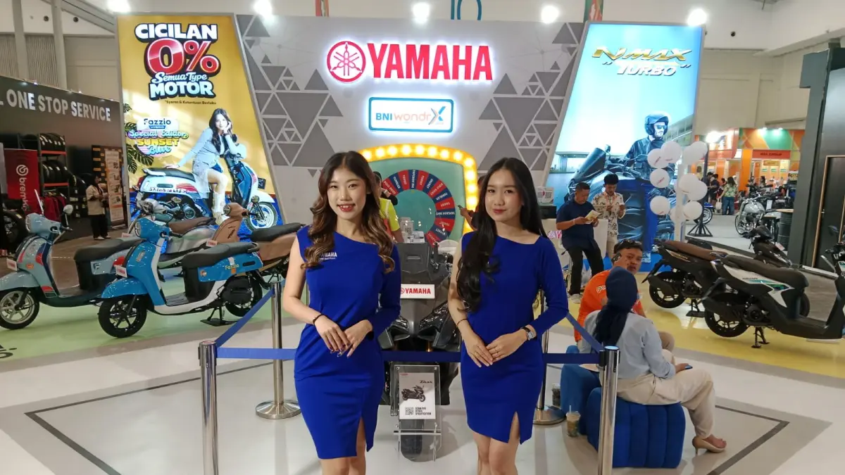 BOOTH YAMAHA: Jajaran motor unggulan Yamaha yang diboyong untuk menyapa para pengunjung dalam gelaran BNI WondrX di ICE BSD City. (Foto: Istimewa/Radar Gresik)