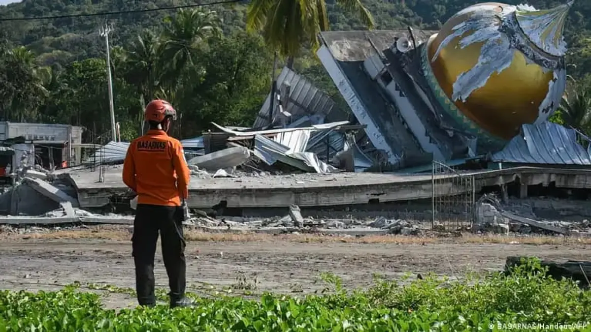 BAZNAS memperkirakan total kerugian akibat bencana gempa bumi yang mengguncang delapan kabupaten di NTT menembus angka Rp2,2 triliun.