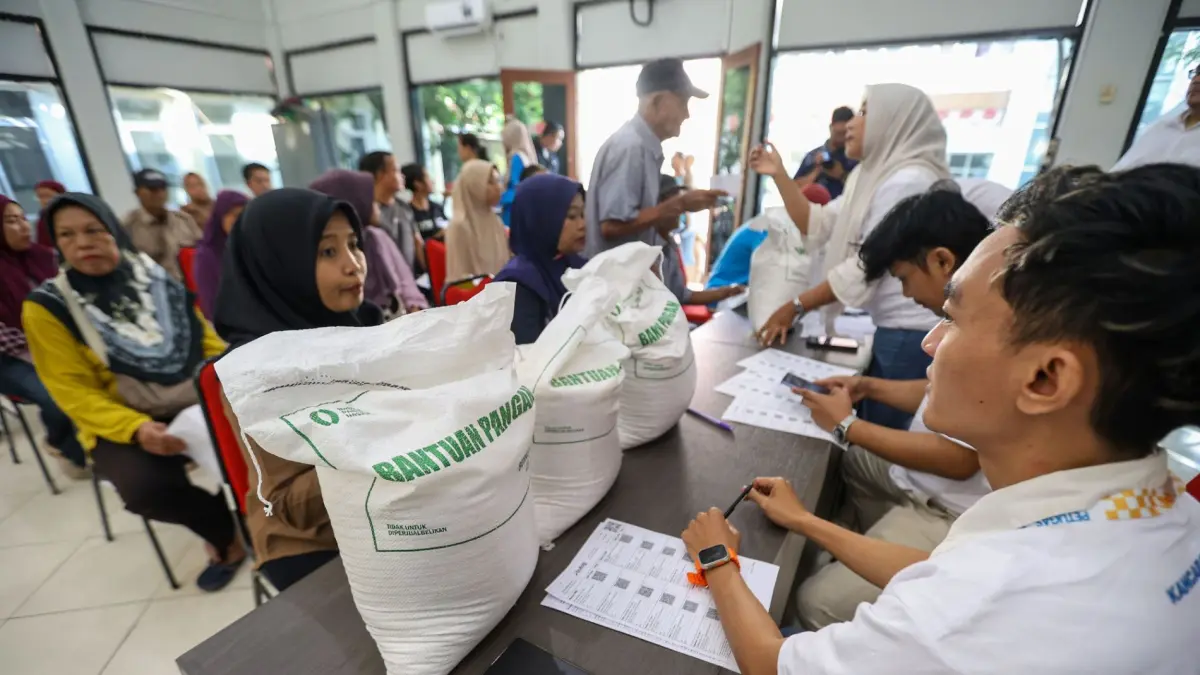 Bantuan Beras 30 Kg Mulai Dibagikan di Surabaya, Pemkot