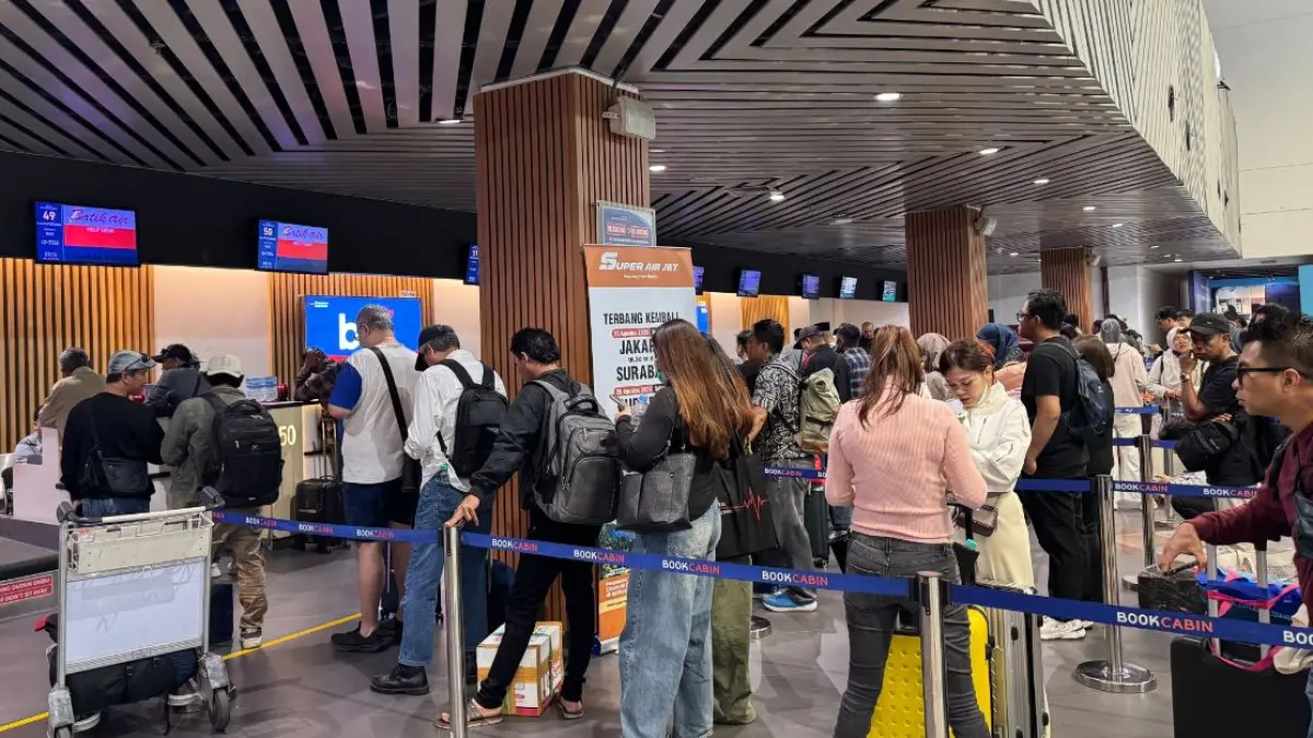 Hingga Senin (7/9) pukul 09.30 WIB, tercatat 12 penerbangan di Bandara Juanda mengalami pembatalan atau cancel flight.