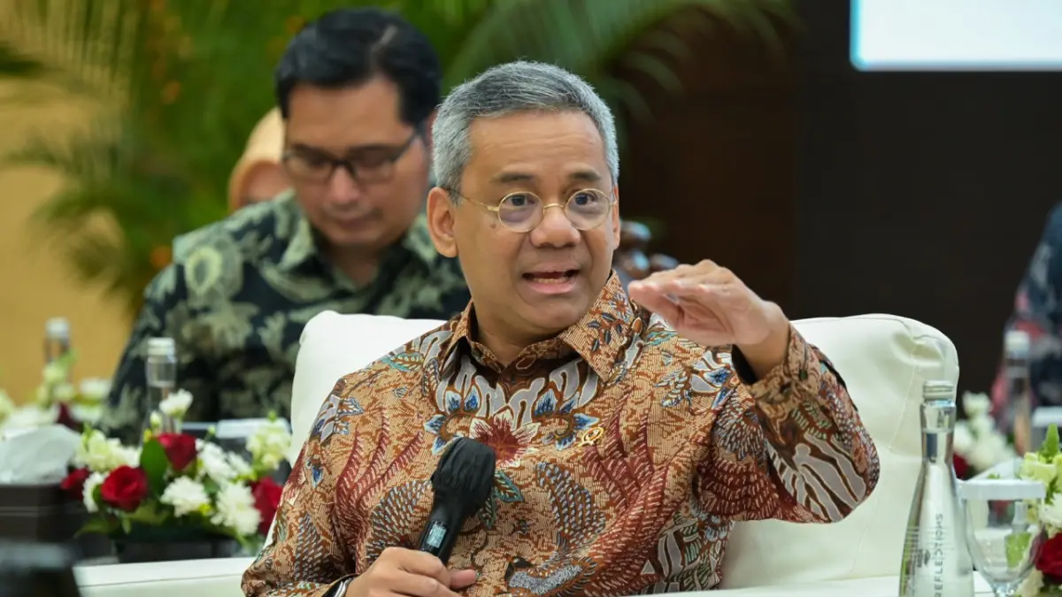 Menkeu Suahasil Nazara memaparkan kinerja positif APBN dalam Konferensi Pers KiTa, Jumat (18/9).