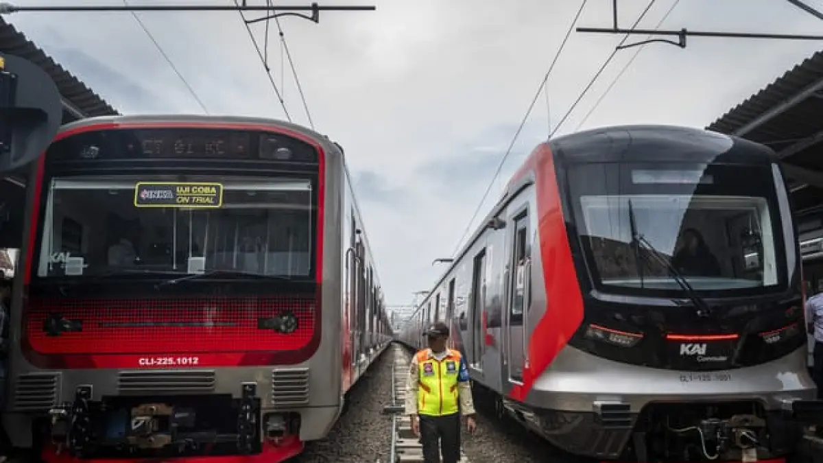 Proses integrasi PT KAI dan PT INKA ditargetkan efektif 1 Januari 2027. Langkah strategis ini akan memperluas bisnis INKA mencakup perawatan sarana perkeretaapian (MRO).