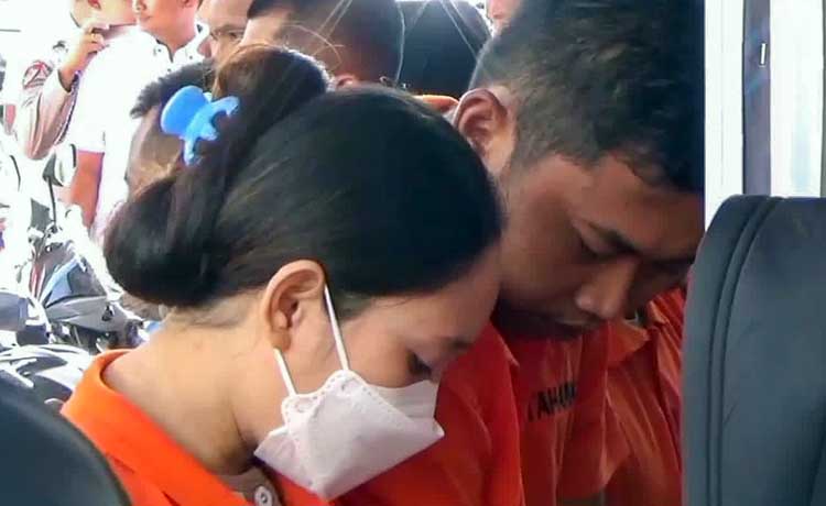 Sejooli asal Grati saat kasusnya dirilis di Mapolres Pasuruan.