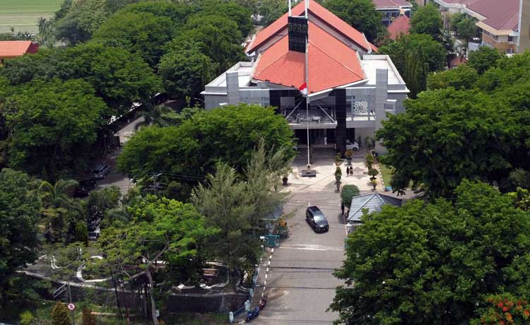 Kantor DPRD Kabupaten Pasuruan saat dipotret dari udara. (Fahreza Nuraga/ Radar Pasuruan)