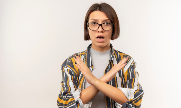 Tips Bijak Menolak Pinjaman Uang Tanpa Merusak Hubungan.