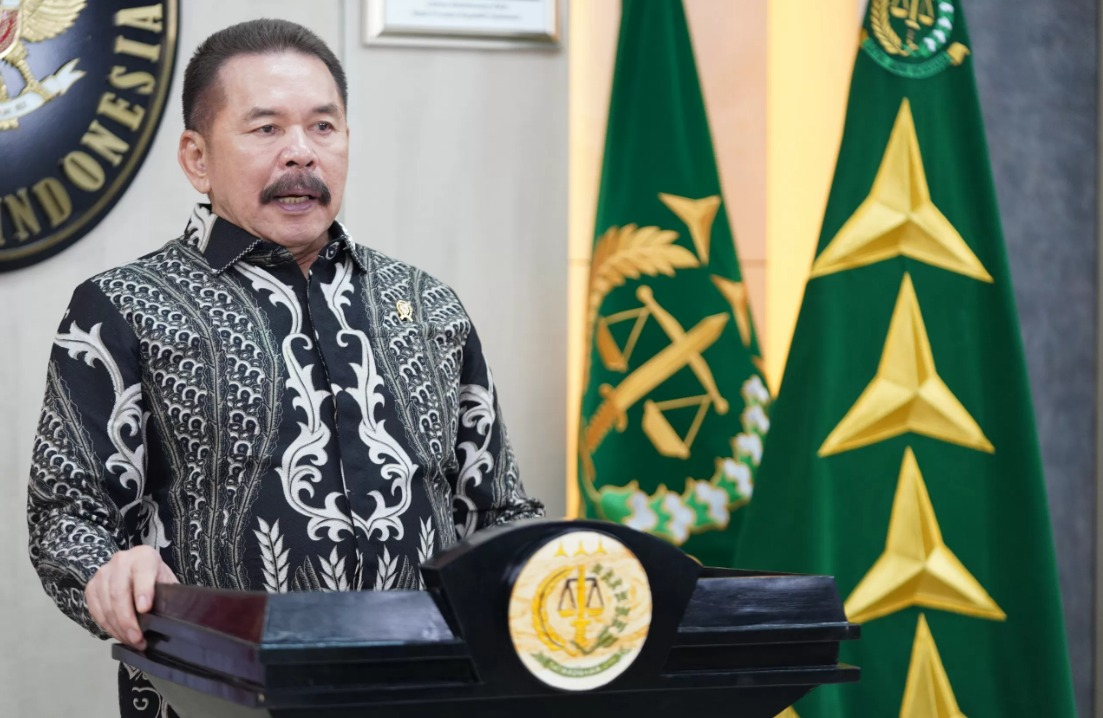 Jaksa Agung ST Burhanuddin memberikan arahan kepada jajarannya.