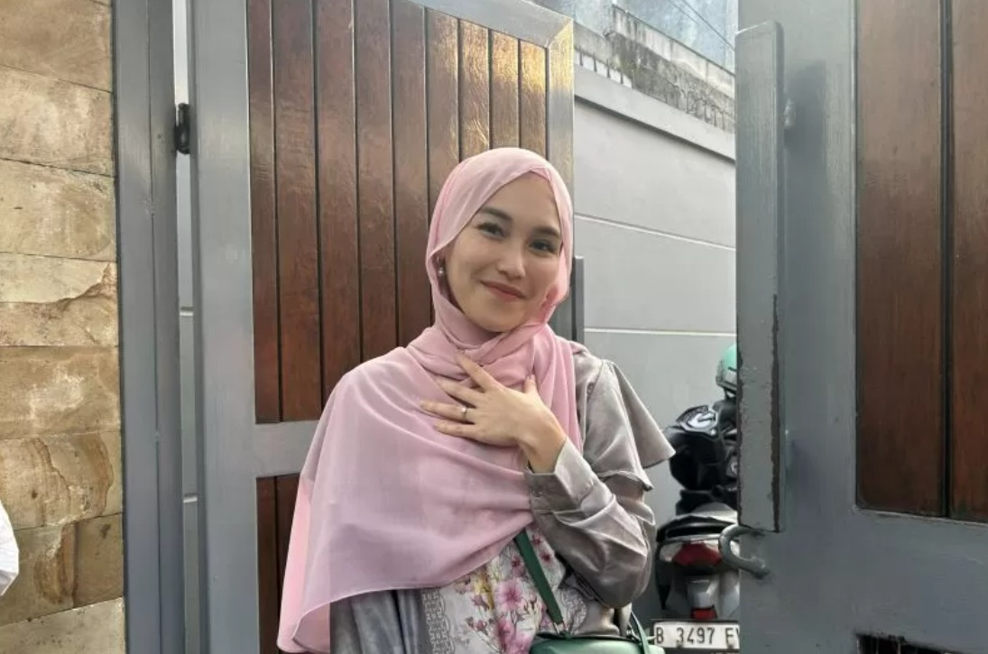 Ayu Ting-ting.