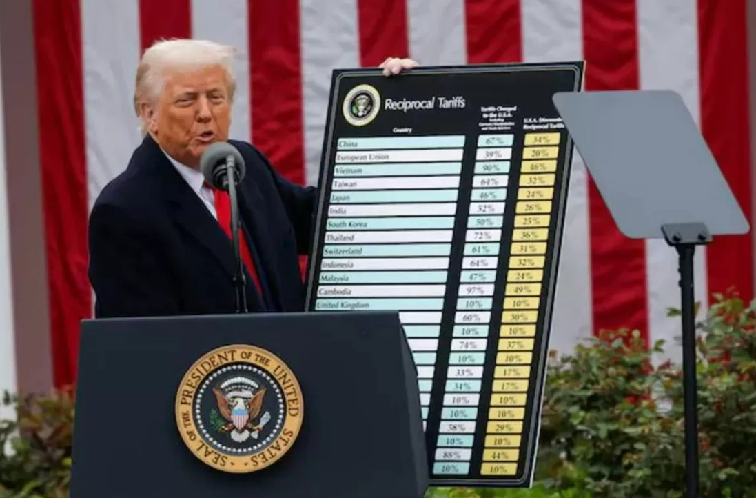 ILUSTRASI. Presiden Amerika Serikat, Donald Trump umumkan tarif impor baru ke berbagai negara.