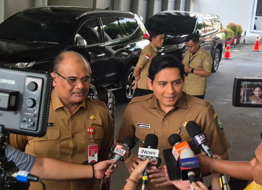Bupati Indramayu Lucky Hakim.