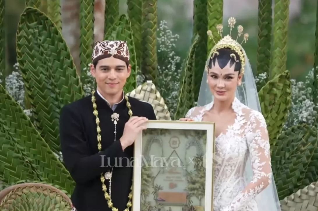 Maxime Bouttier dan Luna Maya telah sah menjadi pasangan suami istri.