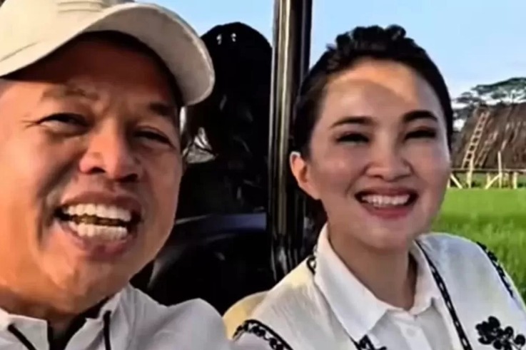 Gubernur Jabar, Dedi Mulyadi, dampingi Gubernur Maluku Utara, Sherly Tjoanda, keliling Lembur Pakuan.