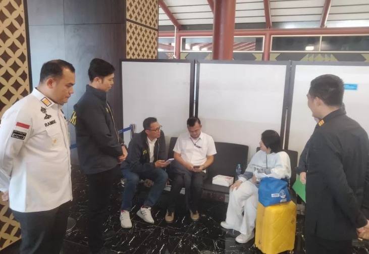 Pencegahan WNI pergi ke luar negeri dilakukan oleh Polri bersama instansi terkait lainnya untuk membantu mereka agar tidak menjadi korban TPPO.