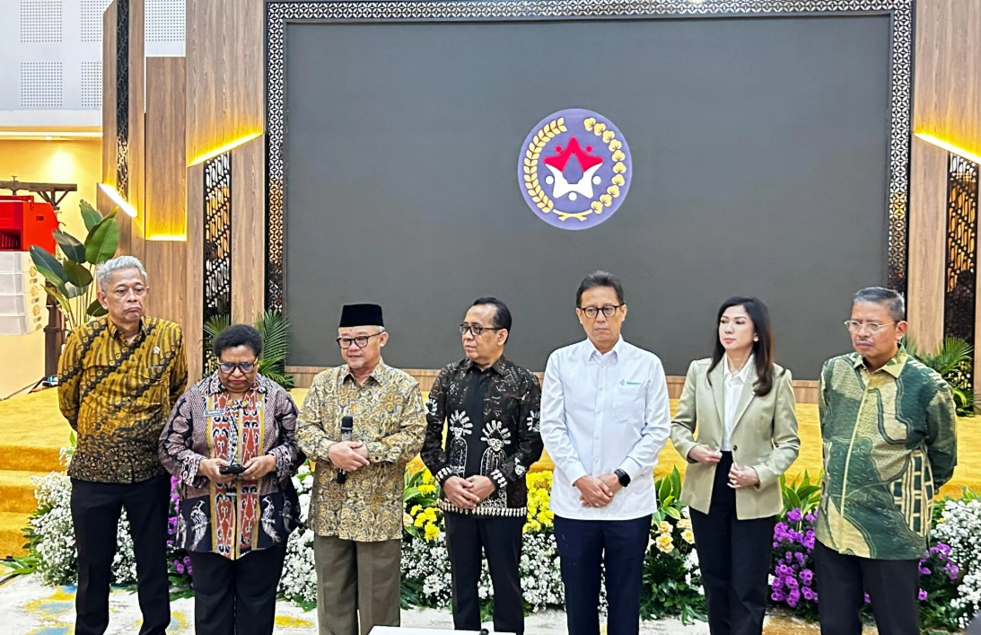 Cek kesehatan gratis untuk murid dimulai 7 Juli 2025, dengan Sekolah Rakyat sebagai pelopor.