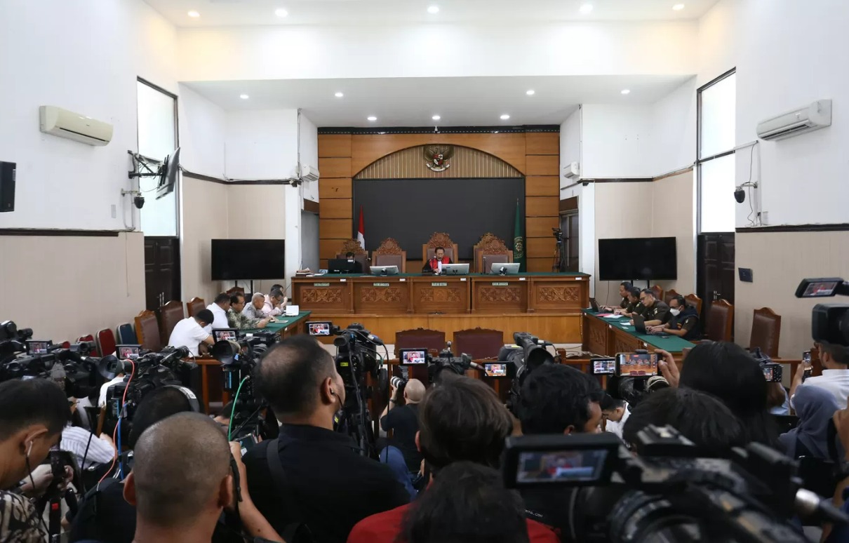 Jalannya sidang putusan praperadilan atas penetapan tersangka mantan Menteri Pendidikan, Kebudayaan, Riset, dan Teknologi Nadiem Anwar Makarim