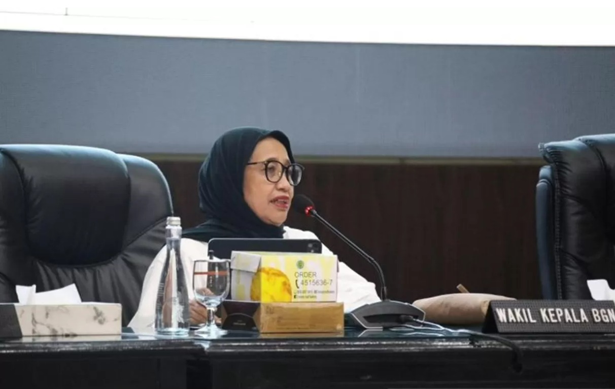 Wakil Kepala BGN Nanik Sudaryati Deyang meminta seluruh SPPG melibatkan petani kecil, kelompok peternak ayam kampung, UMKM, dan koperasi sebagai pemasok bahan pangan program MBG.