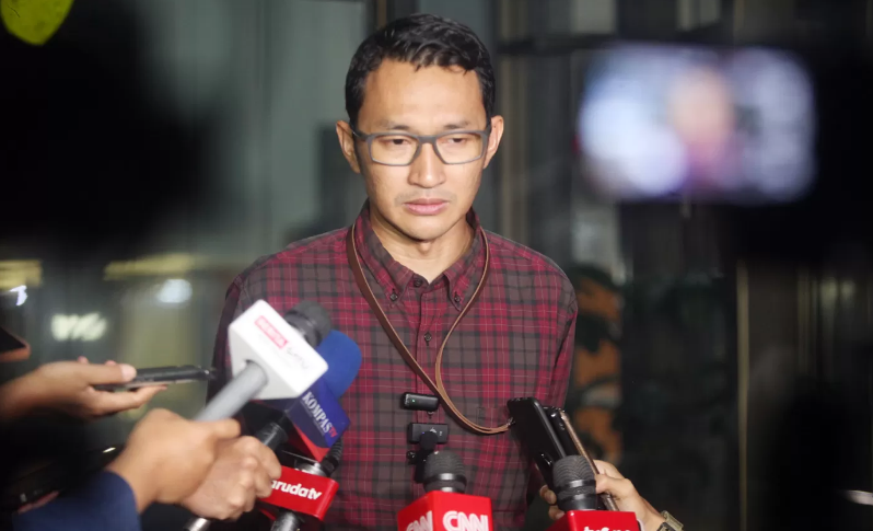 Juru bicara KPK Budi Prasetyo.
