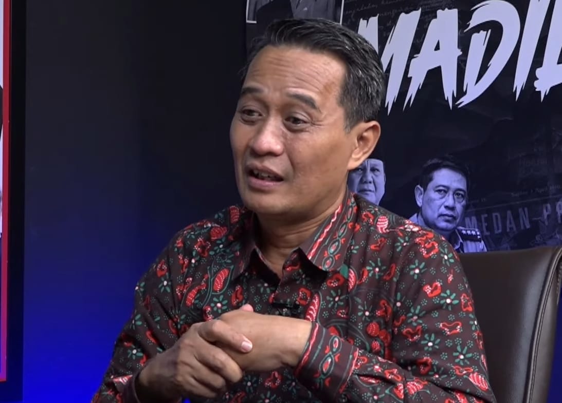 Mantan Ketum PB IDI, dokter Daeng Mohammad Faqih, soroti penanganan awal tentang kesehatan pascabanjir. (YouTube/Forum Keadilan TV)