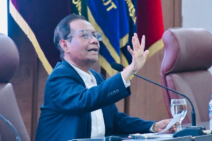 Eks Menko Polhukam, Mahfud MD menyoroti sejumlah masalah hukum nasional di sepanjang 2025.