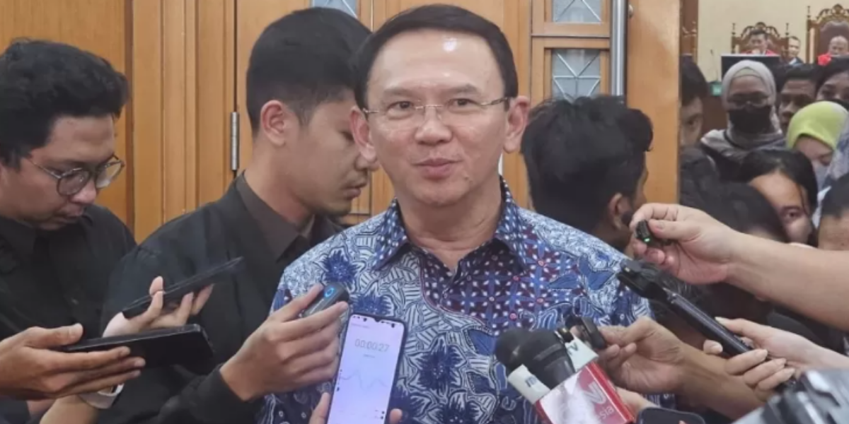 Eks Komisaris Utama PT Pertamina, Basuki Tjahaja Purnama (Ahok), dihadirkan sebagai saksi dugaan korupsi tata kelola minyak mentah dan produk kilang di Pengadilan Tipikor pada PN Jakarta Pusat (27/1).