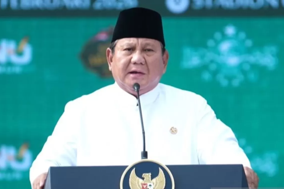 Presiden Prabowo Subianto Dalam Mujahadah Kubro Satu Abad Nahdlatul Ulama melalui siaran Sekretariat Presiden di Jakarta, Minggu (8/2). (ANTARA)