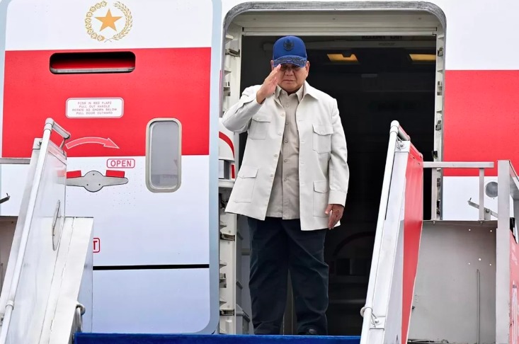 Dijadwalkan, Prabowo akan bertemu Presiden AS Donald Trump pada Kamis (19/2) dengan dua agenda.