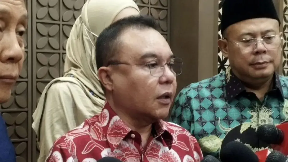 Wakil Ketua DPR RI Sufmi Dasco Ahmad saat memberikan keterangan di kompleks parlemen, Jakarta, Rabu (3/6/2026). ANTARA/Bagus Ahmad Rizaldi