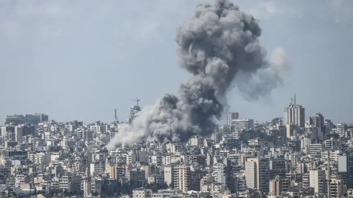 Trump turun tangan hingga Israel dan Hizbullah sepakat gencatan senjata. Namun serangan di Lebanon masih mengancam damai AS-Iran.