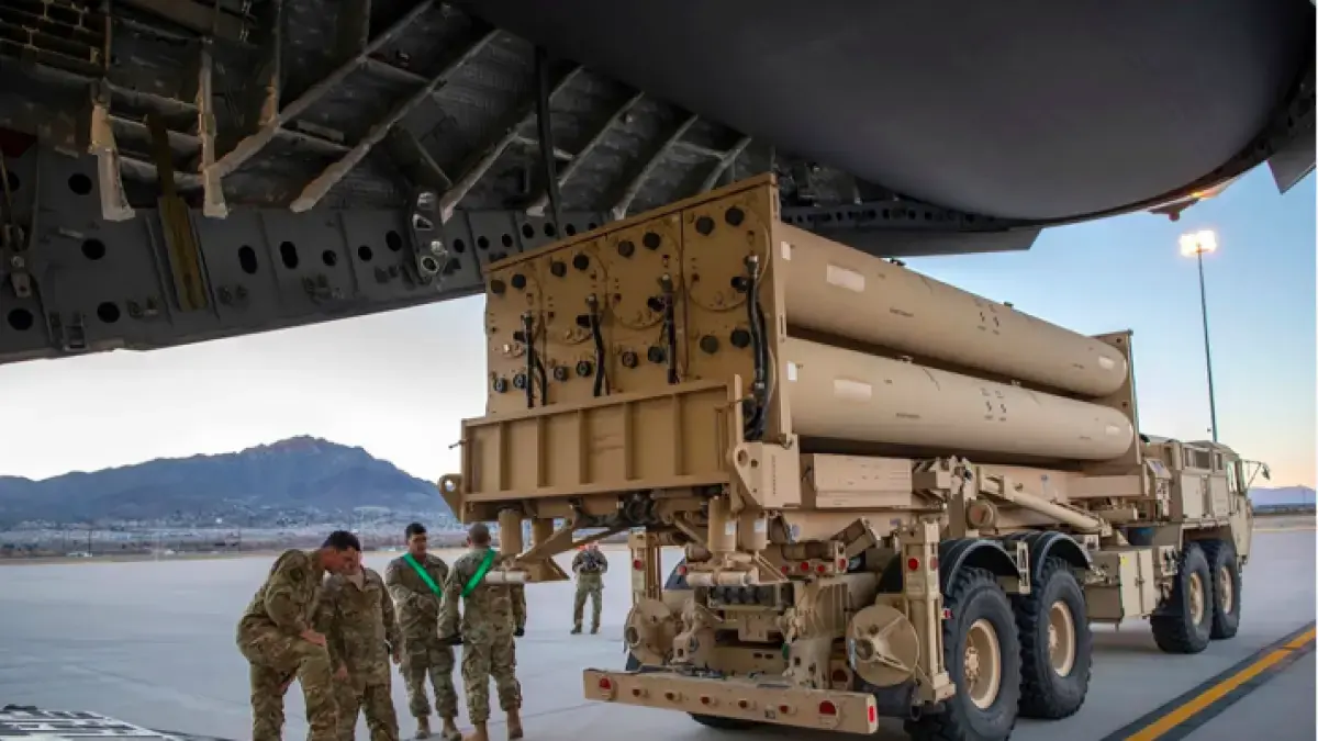 File yang disediakan oleh Angkatan Udara AS ini menunjukkan Terminal High Altitude Area Defense (THAAD) Angkatan Darat AS di Fort Bliss, Texas, pada 23 Februari 2019. (Sersan Cory D. Payne/AP)