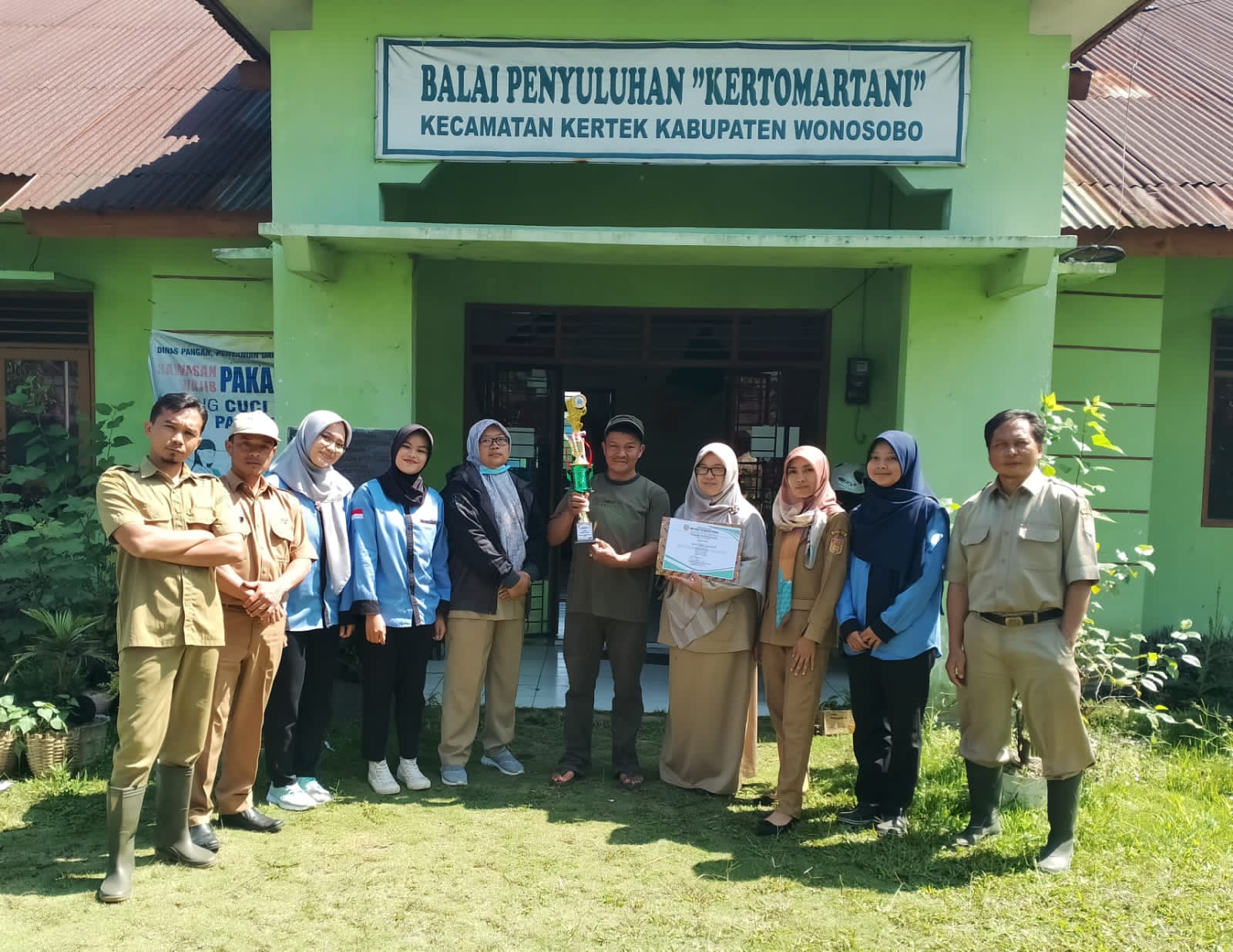 Juwono dari Kelompok Rukun Tani, Dusun Jurangjero Desa Candiyasan memenangkan kontes hortikultura pada Agrofestival 2023.