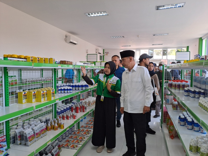 Pembukaan Arto Mart di Adikarto, Muntilan, Kabupaten Magelang, Kamis (21/9/2023).