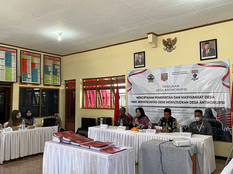 Tim penilai melakukan kunjungan ke Desa Semayu, Selomerto, Kabupaten Wonosobo untuk melakukan penilaian antikorupsi.